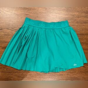 Alo Yoga Aces Match Point Varsity Tennis Skirt Skort Green size Medium